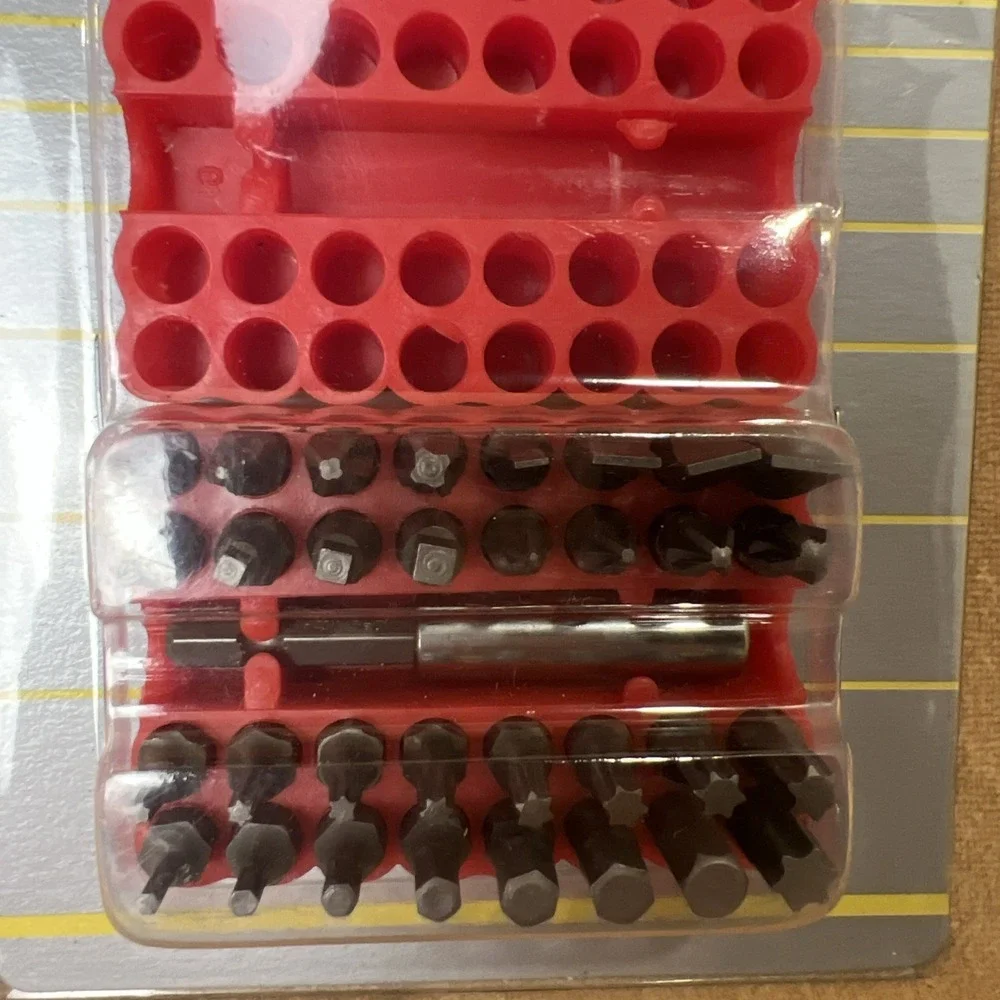 Shopmaster 33pc. Pro-mix Bit Set 32-screwdriver Bits, 1-magnetic Bit Holder